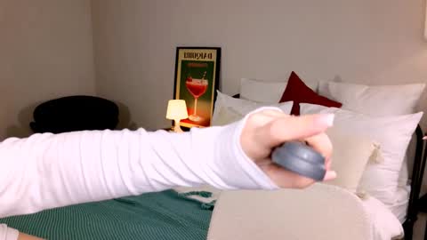 Anita online show from October 15, 1:25 pm