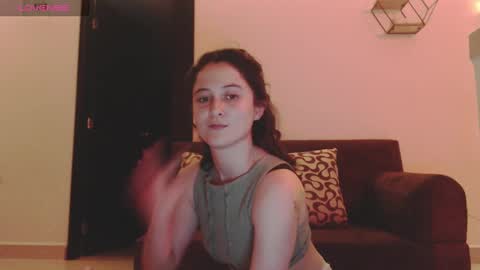 Snapshot of anitafox_ chatting on January 10, 11:39 pm Anitafoxx online show from January 10, 11:39 pm