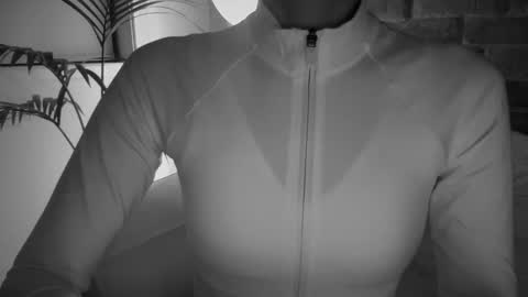 Anje online show from March 22, 8:15 pm