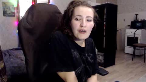 Nameless online show from April 22, 4:04 pm