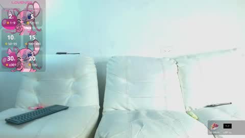 Anna online show from December 18, 9:52 pm