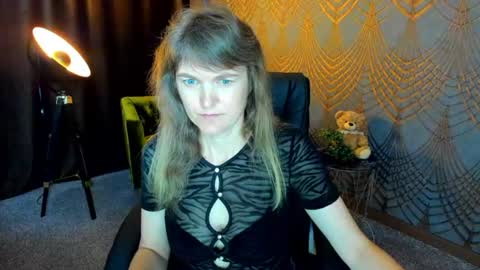 Annabel online show from July 26, 5:48 am