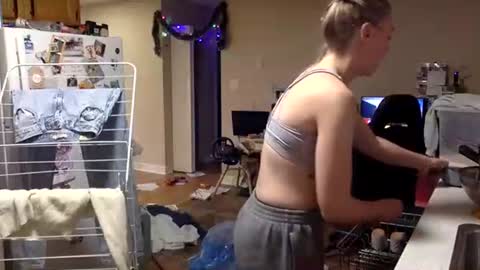 annabellemonroe69 online show from November 26, 1:45 pm