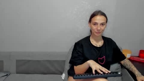 annabishop online show from October 1, 12:48 am