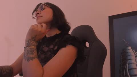 Annara Lein online show from November 11, 5:25 am