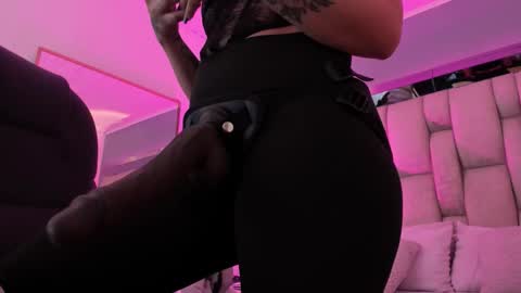 Annara Lein online show from October 16, 5:32 am