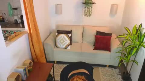 anne_rachel online show from May 27, 4:37 pm