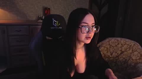 anneaverry online show from February 12, 10:06 am