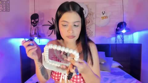 Anne online show from November 3, 3:10 am