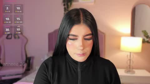 Snapshot of anneee_ chatting on February 5, 12:27 pm Anne online show from February 5, 12:27 pm