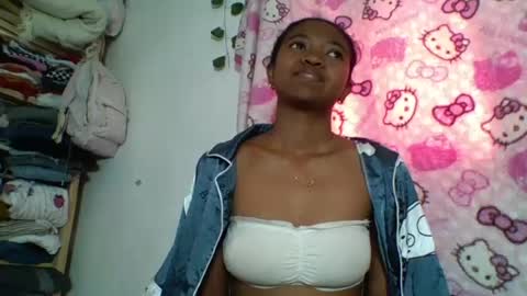 annica86 online show from July 8, 10:17 am