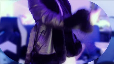 Annie Katzura new acount online show from December 31, 11:17 pm