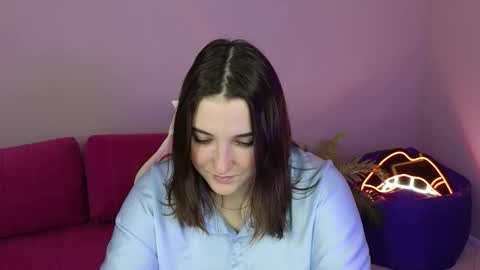 Annie online show from October 15, 1:41 am