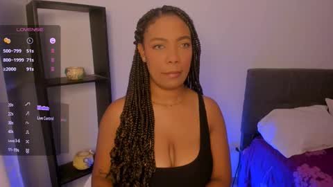 Snapshot of anniejasmin_ chatting on October 3, 10:31 am A N N I E online show from October 3, 10:31 am