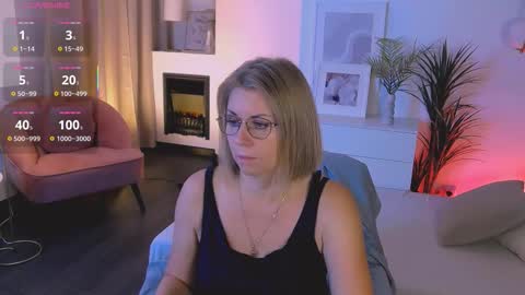 Annie online show from October 6, 5:46 am