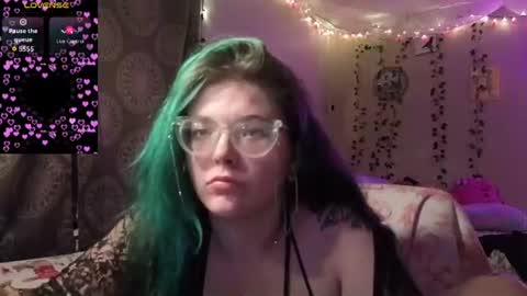 Darlingskiesxo online show from July 31, 8:48 am