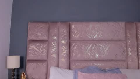 Annie online show from October 20, 11:46 am