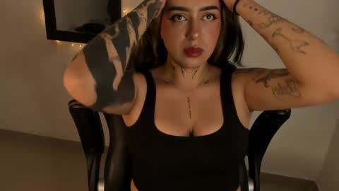 Annika online show from February 19, 2:05 pm