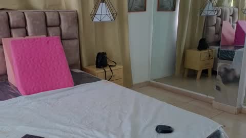 Anny bridge online show from March 21, 10:04 pm