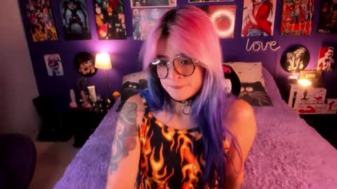 Snapshot of anny_cross chatting on September 25, 12:32 am      Paty     online show from September 25, 12:32 am