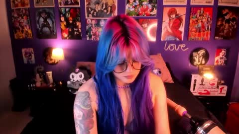 Snapshot of anny_cross chatting on February 13, 1:50 am      Paty     online show from February 13, 1:50 am