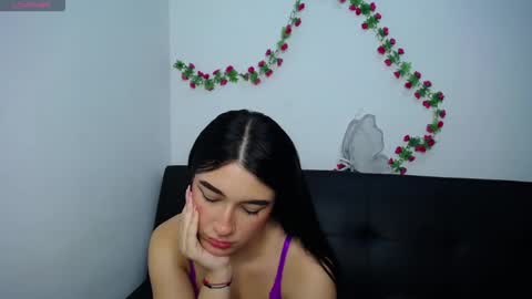 Anny online show from March 28, 8:08 pm