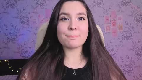 Annie online show from November 13, 4:00 am