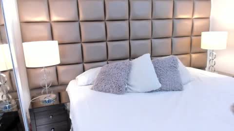    online show from January 29, 9:50 pm