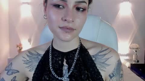 AnnyT online show from February 12, 11:28 pm