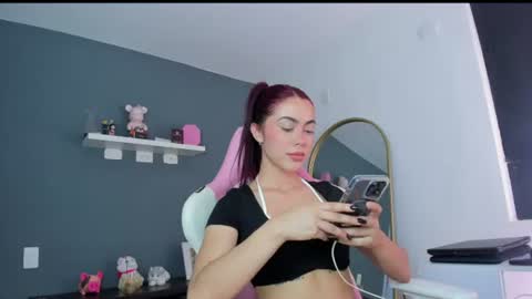 Antonella online show from August 1, 3:30 am