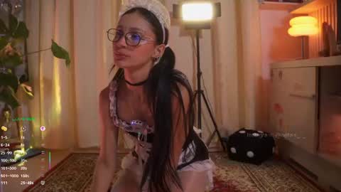 Nell. online show from July 3, 2:17 am