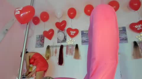 ANTONELLA online show from February 15, 8:33 am