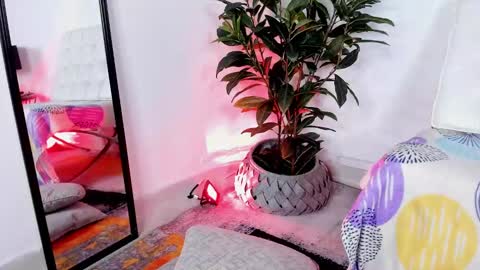 Antonia online show from March 10, 2:50 am