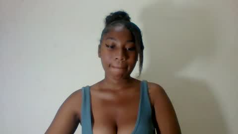 anyah_love online show from July 18, 1:13 pm