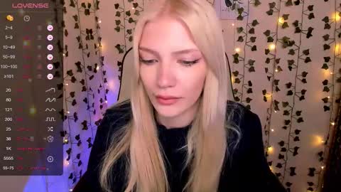 Anya online show from February 17, 8:02 am