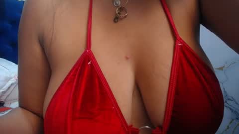 Anyela  online show from July 8, 2:08 pm
