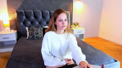 Any  online show from November 26, 6:14 am