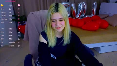 ApheliaStar online show from February 7, 5:28 pm