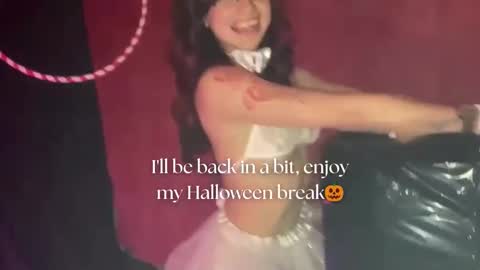   online show from October 27, 12:22 pm