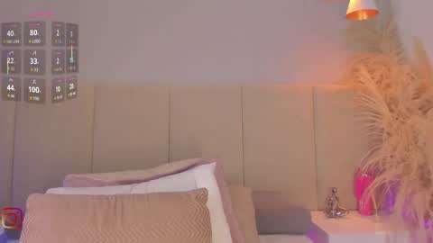 April online show from September 13, 2:03 pm