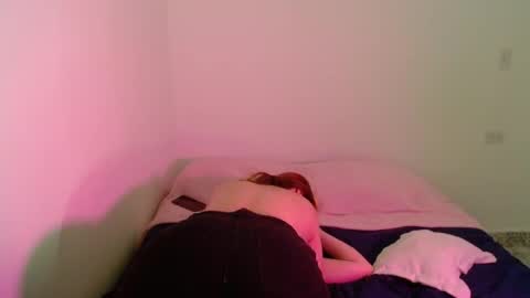 April online show from October 28, 7:52 pm