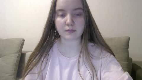 Josefin online show from November 2, 9:23 am