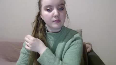 Josefin online show from December 15, 11:01 am