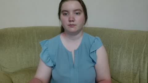Josefin online show from July 7, 8:18 am