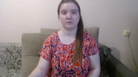 Josefin online show from May 5, 5:10 am
