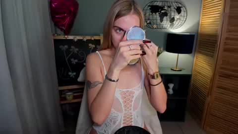 aria69stars online show from November 4, 10:31 am