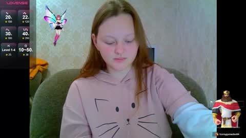 Aria online show from December 5, 8:43 pm