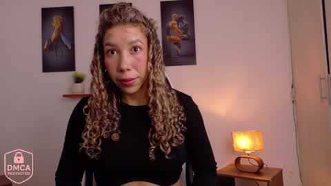 aria_bliss_01 online show from November 8, 12:32 pm