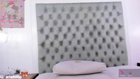 aria online show from December 13, 7:53 pm