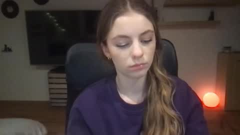 AriaCreazy online show from February 10, 9:25 pm